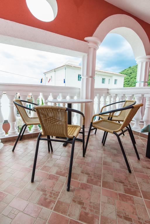 Hotel Wellness & Spa Angelo Gabriel Petrovac Ngoại thất bức ảnh