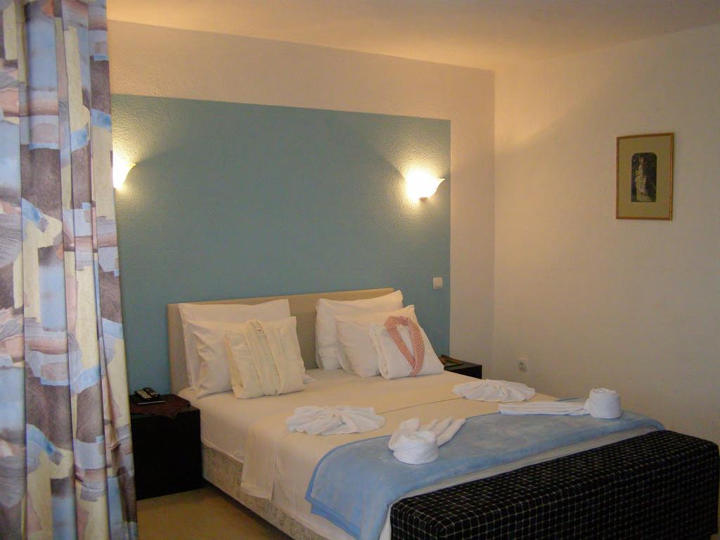 Hotel Wellness & Spa Angelo Gabriel Petrovac Ngoại thất bức ảnh